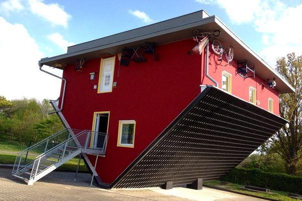 Haus "Kopf über" in Lauterbach