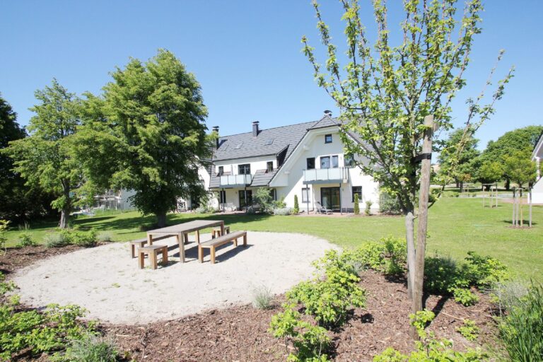 Haus 12-Wohnung Nr.03 in Lobbe - 1