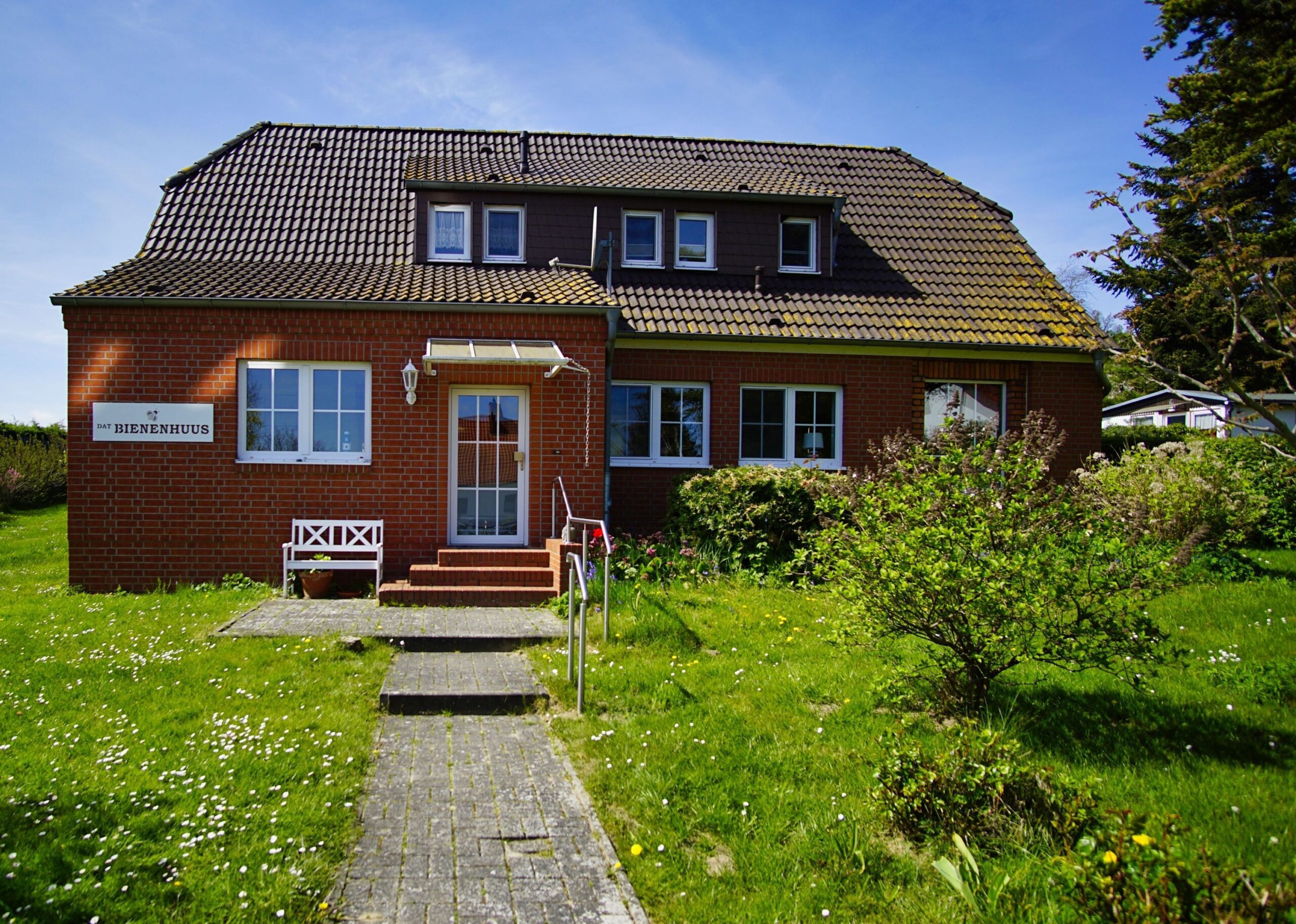 Dat Bienenhuus in Neuendorf