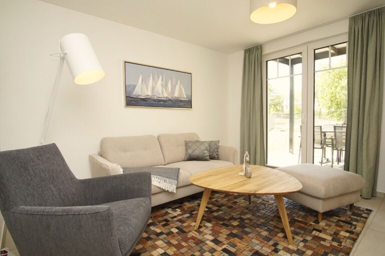 Haus 15-Wohnung Nr.02 in Lobbe