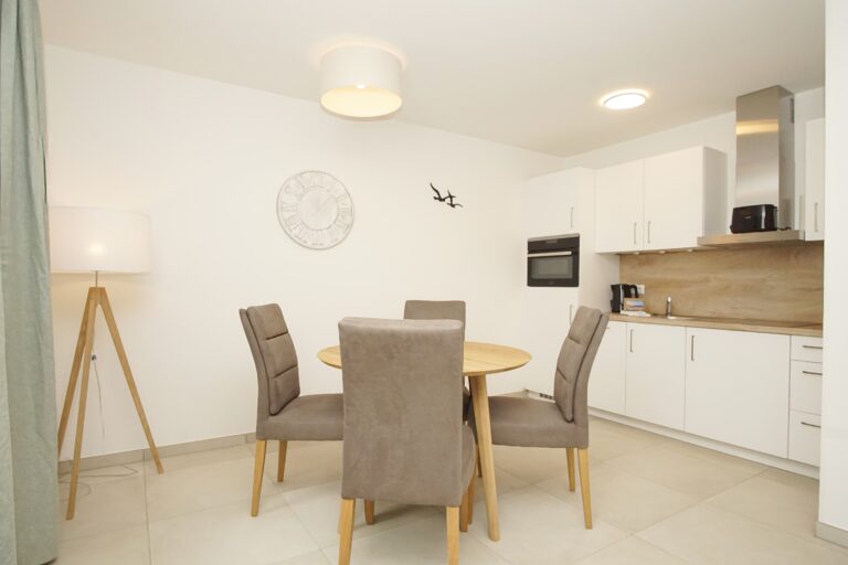 Haus 17-Wohnung Nr.02 in Lobbe - 8
