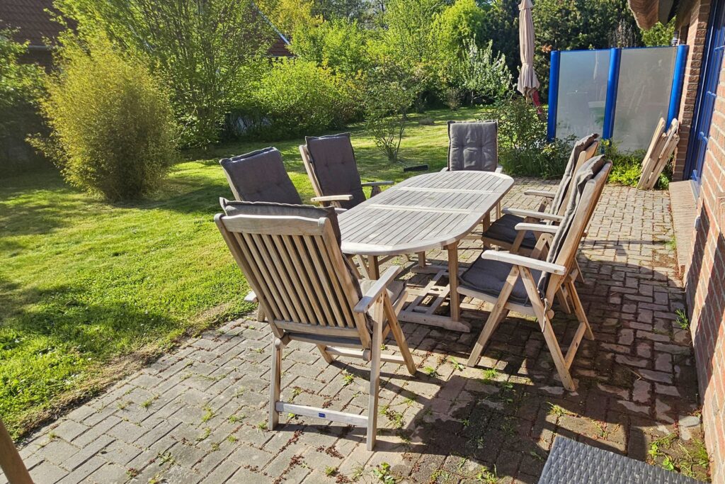 Haushälfte links in Wiek - 9