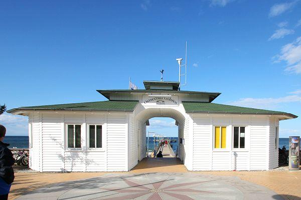 Eingang Seebrücke Ostseebad Göhren